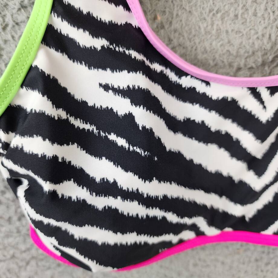 California Waves Printed Asymmetric Bikini Top Juniors M Multi Hook & Eye Back +