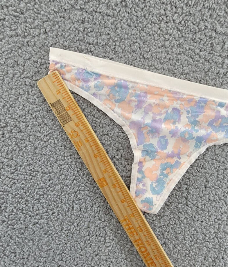 Le Mystère Infinite Comfort Thong Panty Women's S/M Multi Floral Mid Rise PullOn