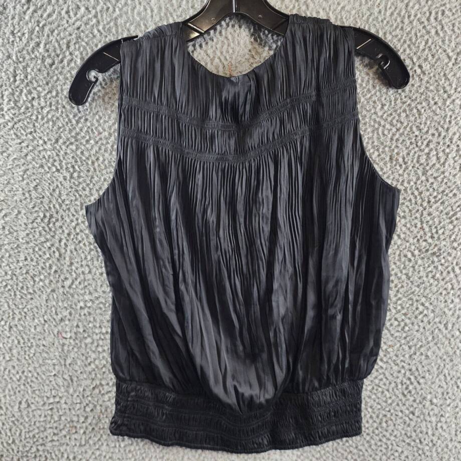 FRAME Pleat V-Neck Top Women's S Black Smocked Hem Sleeveless Pullover Style