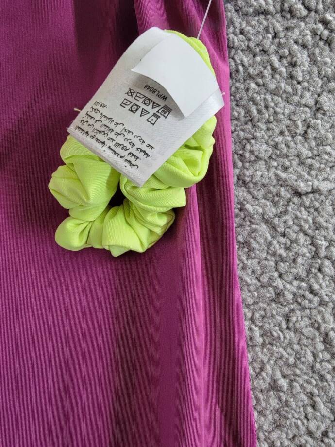 ID Ideology Colorblocked Mesh 7/8 Leggings With Scrunchy Big Girls L Berry Frost