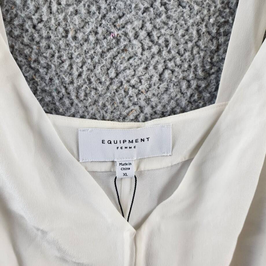 Equipment Femme Hadley Silk Top Women's XL Nature White Sleeveless Pullover