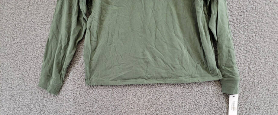 Calvin Klein Long-Sleeve Crew Neck T-Shirt Women's Small Thyme Solid Pullover