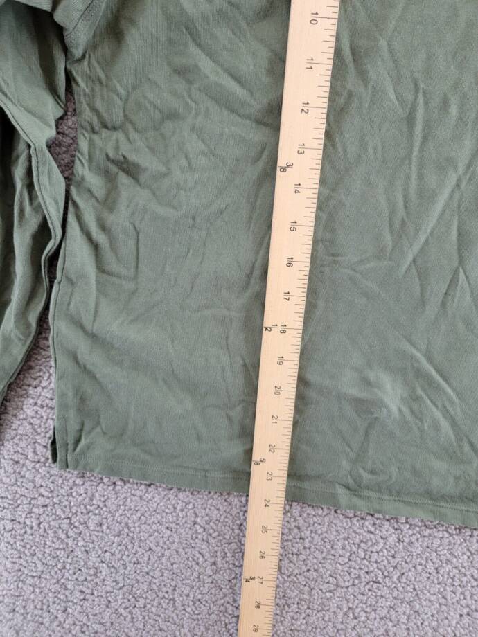 Calvin Klein Long-Sleeve Crew Neck T-Shirt Women's Small Thyme Solid Pullover