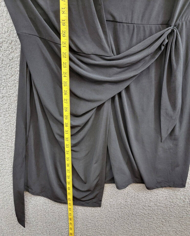 Donna Morgan Sleeveless V-Neck Wrap Dress Women's 16 Black Collared Unlined