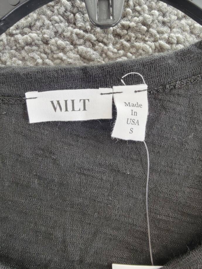 Wilt Lace Yoke Long Sleeve Top Women's Small Black Solid Crew Neck Pullover