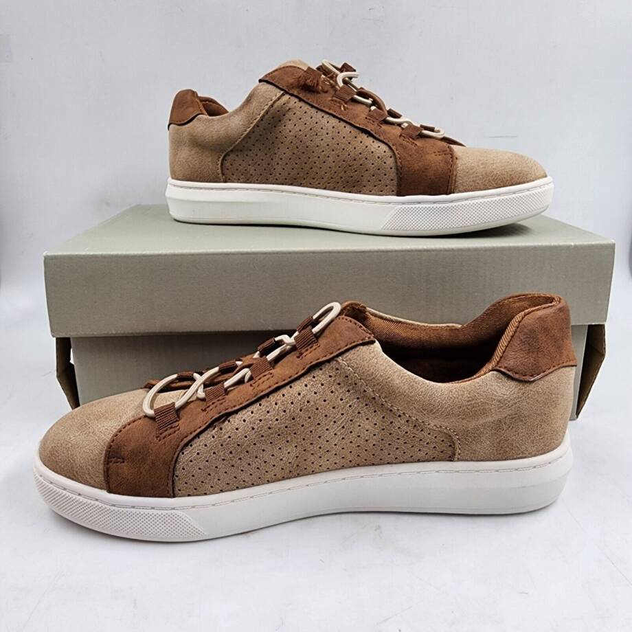 Kenneth Cole Reaction Canvas Sneakers Big Boys 3 Bone Round Toe Lace Up Closure