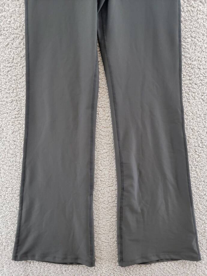 AQUA Athletic High Rise Bootcut Leggings Women's XS Black Pull On Style Pockets