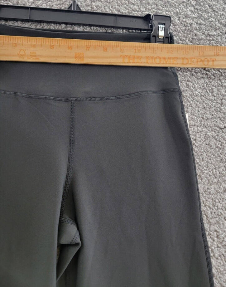 AQUA Athletic High Rise Bootcut Leggings Women's XS Black Pull On Style Pockets