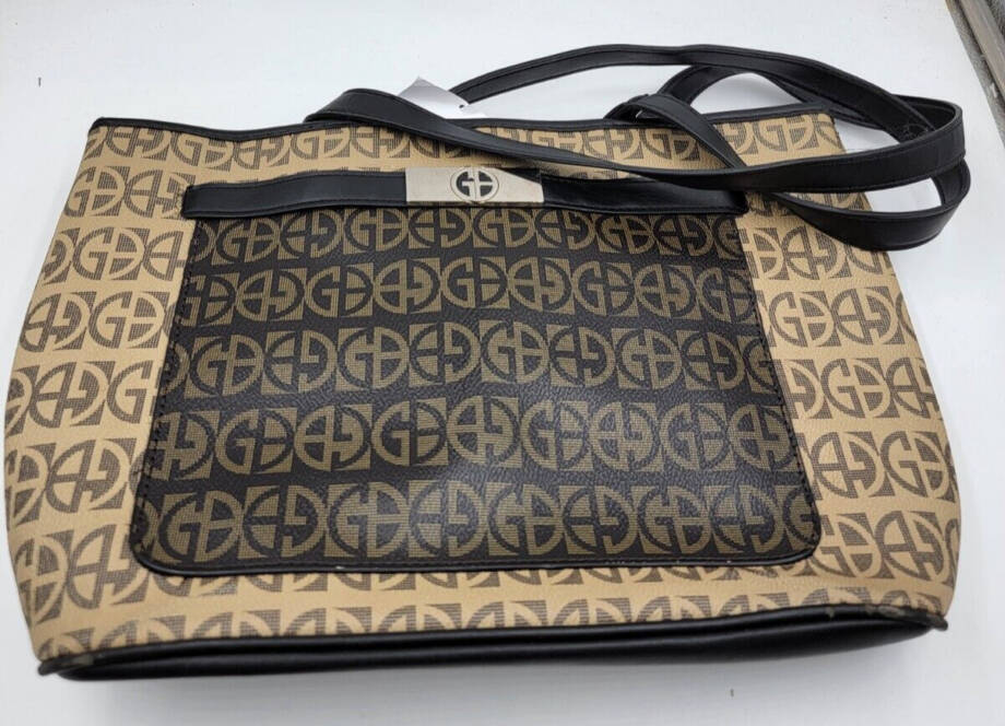 Giani Bernini Block Signature Hobo Bag Women's Beige/Black Top Zip Closure