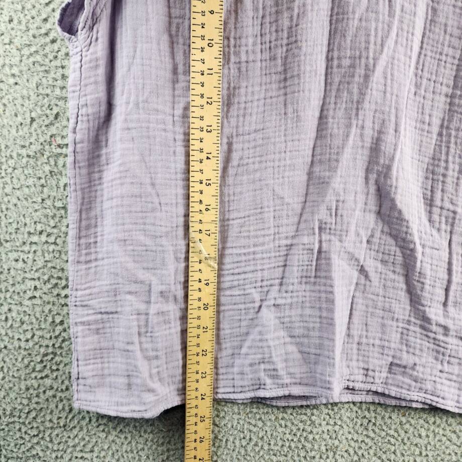 Velvet by Graham & Spencer Breanna Flutter Sleeve Top Women's M Lilac Pullover