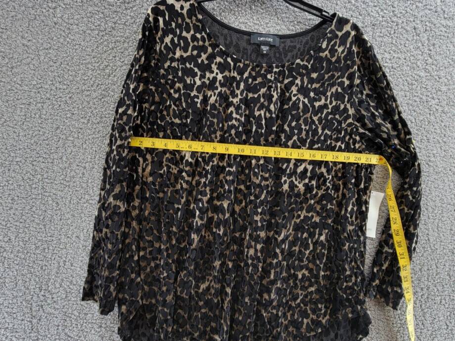 Karen Kane Plus Velvet Burnout Shirttail Top Women's 3X Brown Boat Neck Pullover