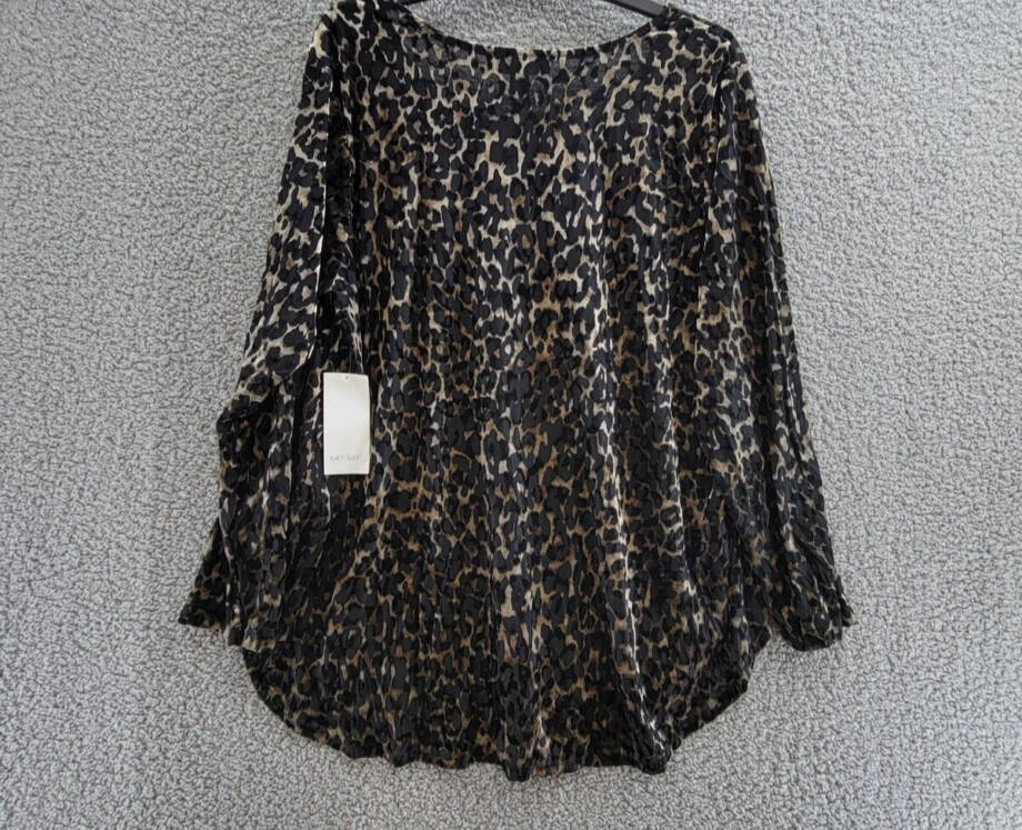 Karen Kane Plus Velvet Burnout Shirttail Top Women's 3X Brown Boat Neck Pullover