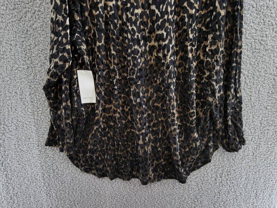 Karen Kane Plus Velvet Burnout Shirttail Top Women's 3X Brown Boat Neck Pullover