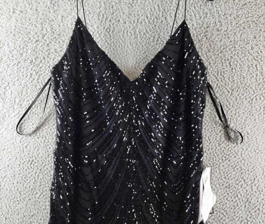 B Darlin Trendy Plus Size Sequined V-Neck Sleeveless Gown Women's 18W Black