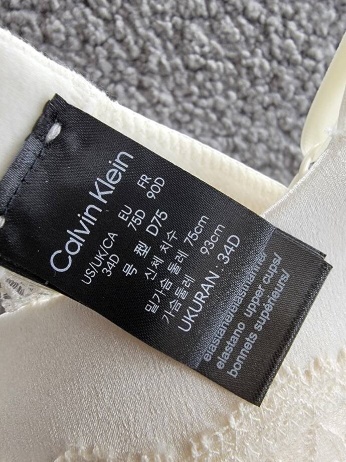 Calvin Klein Bridal Push Up Plunge Bra Women's 34D Vanilla Hook & Eye Closure