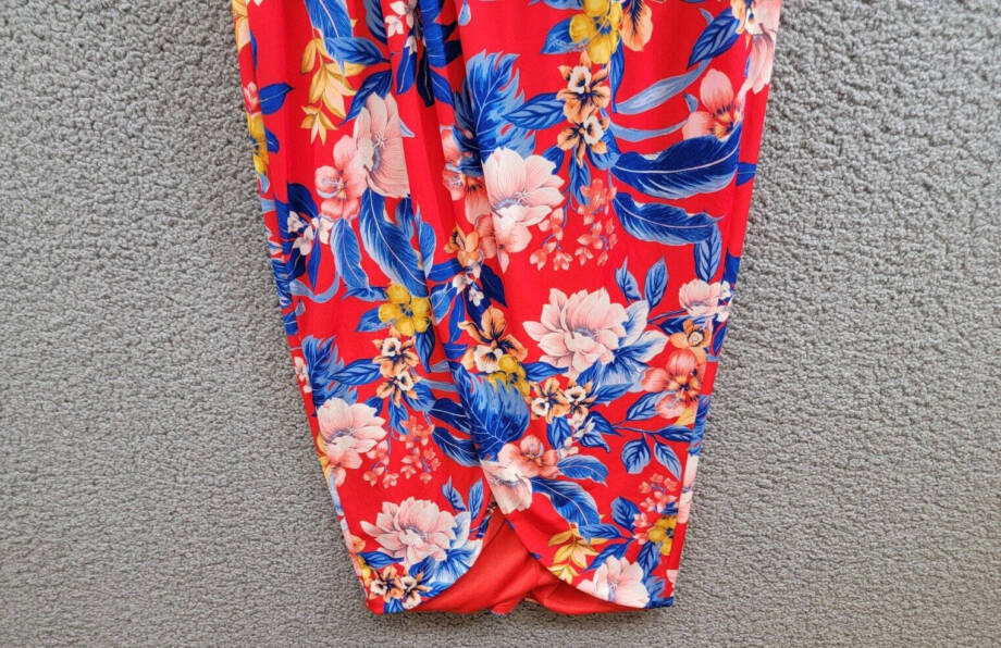 Siena Floral Side-Ruched Sleeveless Midi Dress Women's 2 Red Multi Back Zipped