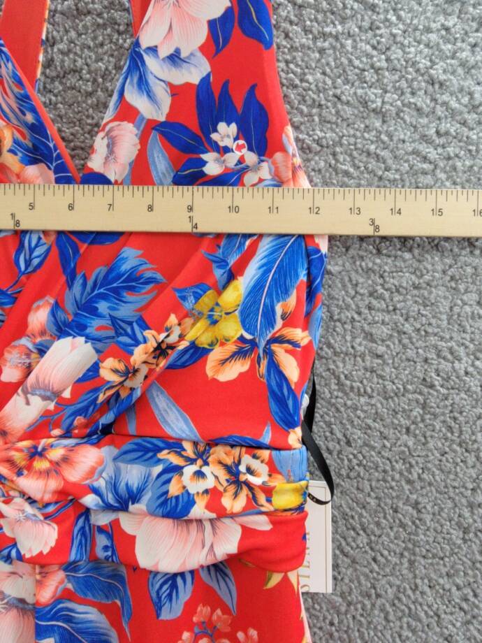 Siena Floral Side-Ruched Sleeveless Midi Dress Women's 2 Red Multi Back Zipped