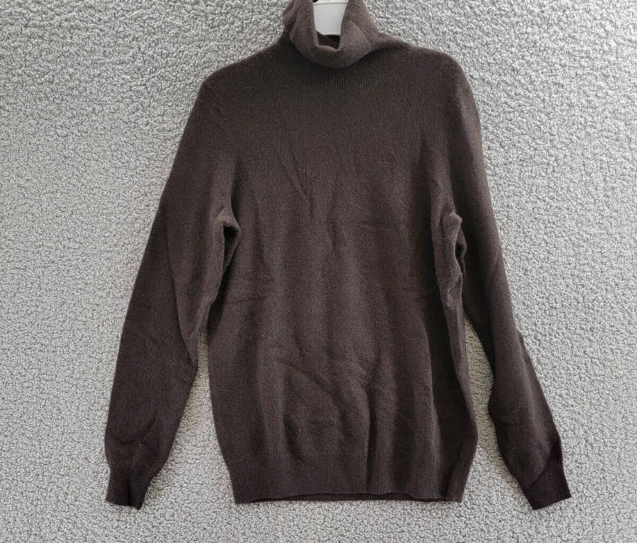 C by Bloomingdale's Cashmere Cashmere Turtleneck Sweater Women's M Espresso L/S