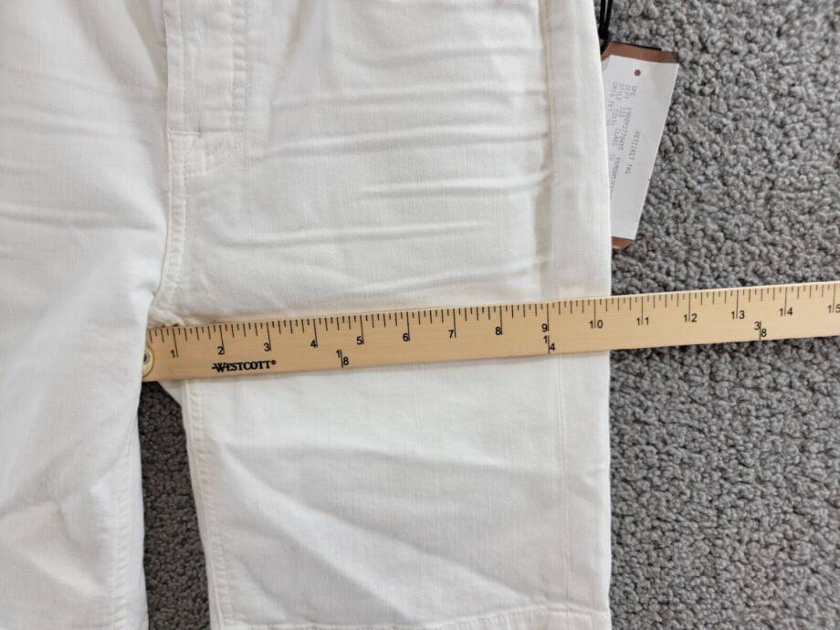 JEN 7 by 7 For All Mankind Bermuda Shorts Women's 4 White 5-Pocket Zip Fly