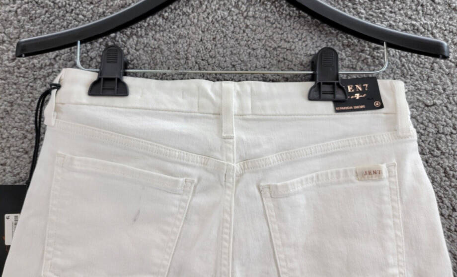JEN 7 by 7 For All Mankind Bermuda Shorts Women's 4 White 5-Pocket Zip Fly