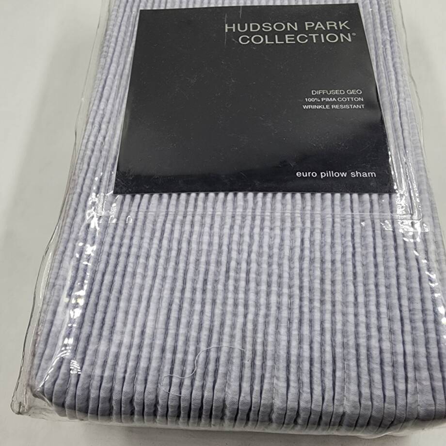 Hudson Park Collection Diffused Geo Euro Pillow Sham 26inx26in Gray Zip Closure+