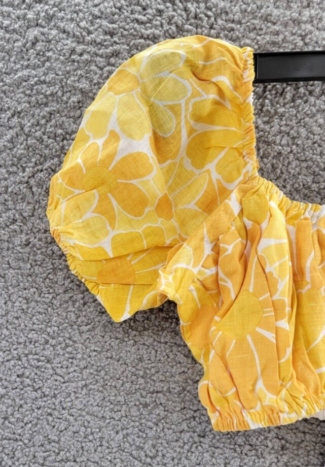 Faithfull the Brand Harlow Floral Print Linen Crop Top Women 4 Marigold Pullover