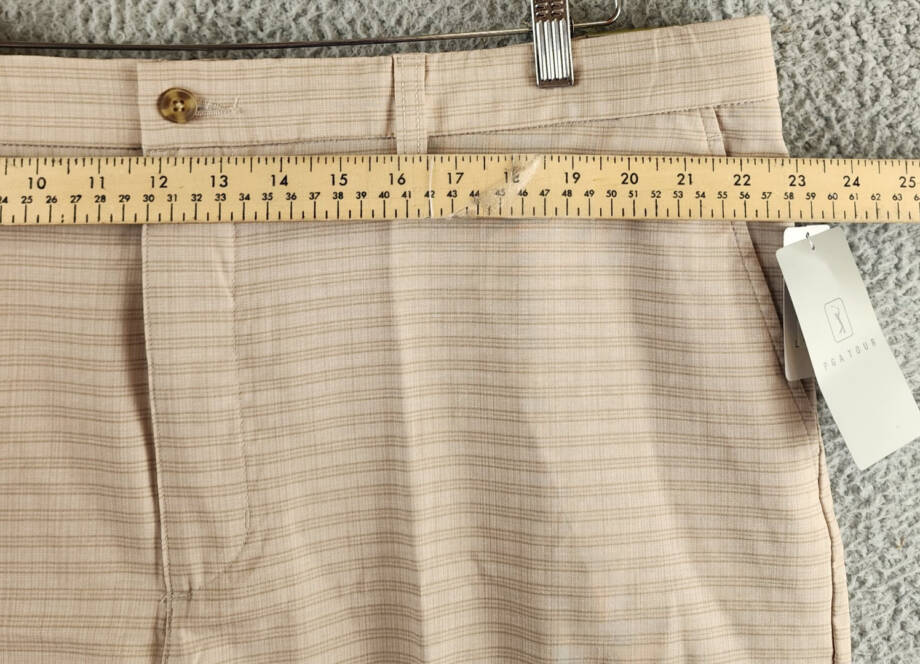 PGA TOUR Striped 8" Golf Shorts Men's 44 Chinchilla Side Pockets Button Closure~
