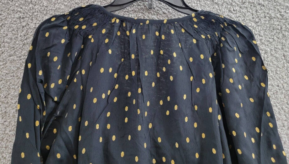Velvet by Graham & Spencer Krista Metallic Dot Boho Top Women's S Black Pullover