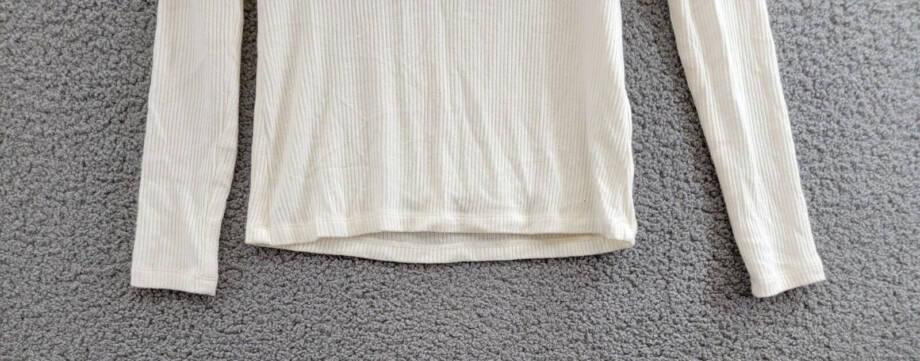 Karen Kane Ribbed Knit Turtleneck Top Women's S Dark Cream Long Sleeve Pullover