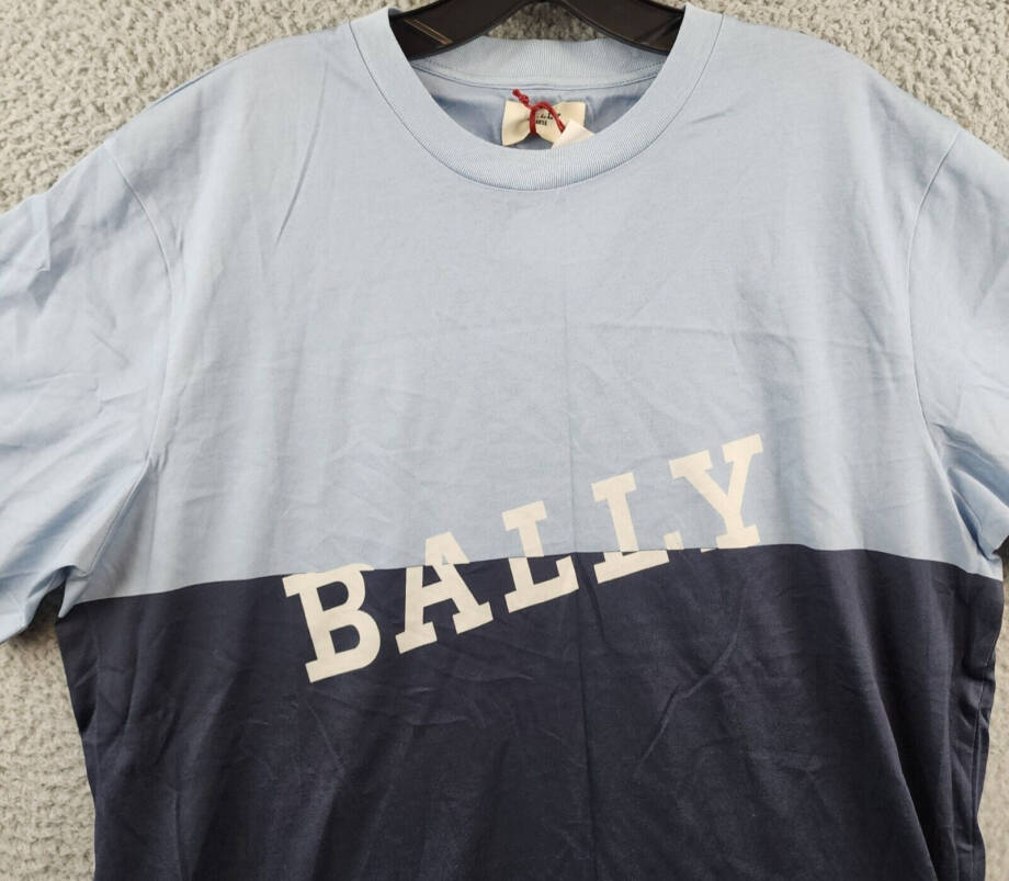 Bally Colorblocked Logo Tee Men's M Poolside/Midnight Crew Neck Short Sleeve
