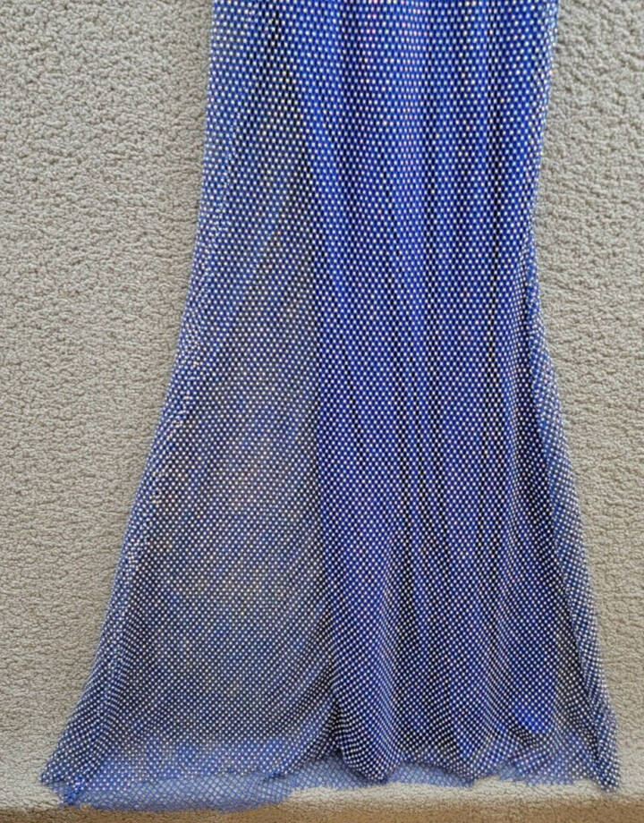 B. Darlin Embellished Rhinestone Halter Gown Juniors 5/6 Blue Sleeveless Button