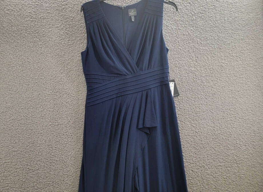 Adrianna Papell Pintucked Wide-Leg Jumpsuit Women's 14 Midnight Back Zip Closure