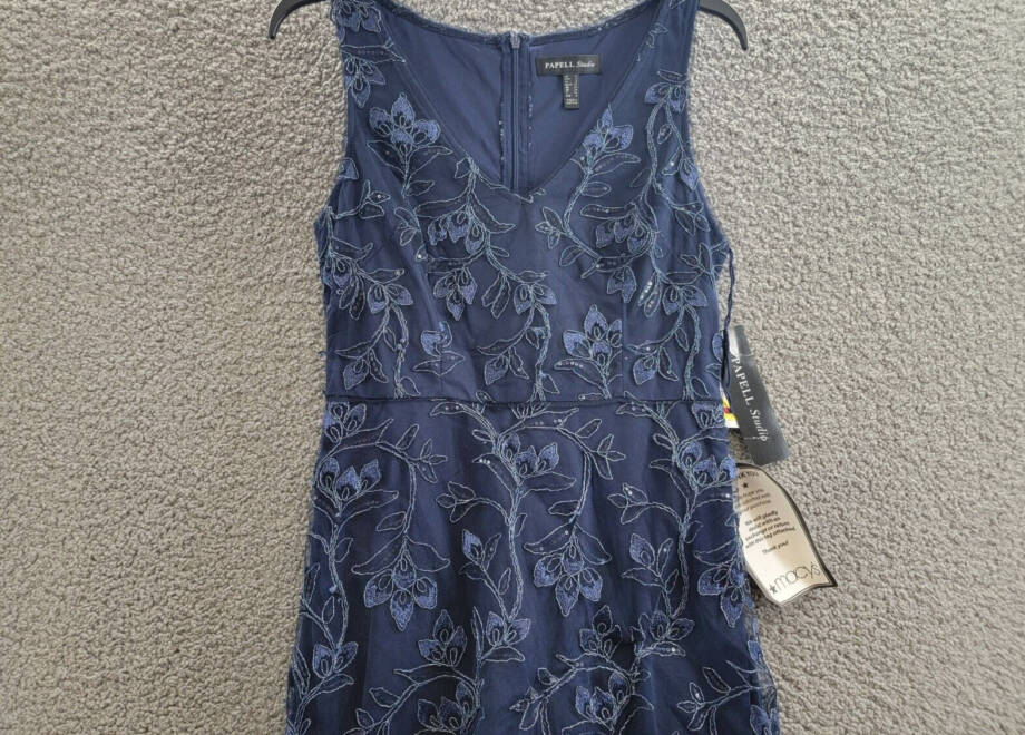 Papell Studio Floral Sequin Embroidered Midi Dress Women's 4 Light Navy Back Zip