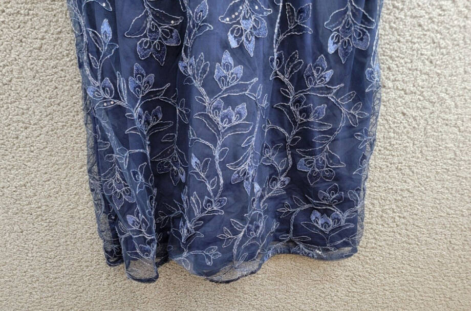 Papell Studio Floral Sequin Embroidered Midi Dress Women's 4 Light Navy Back Zip