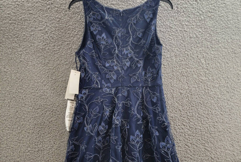 Papell Studio Floral Sequin Embroidered Midi Dress Women's 4 Light Navy Back Zip