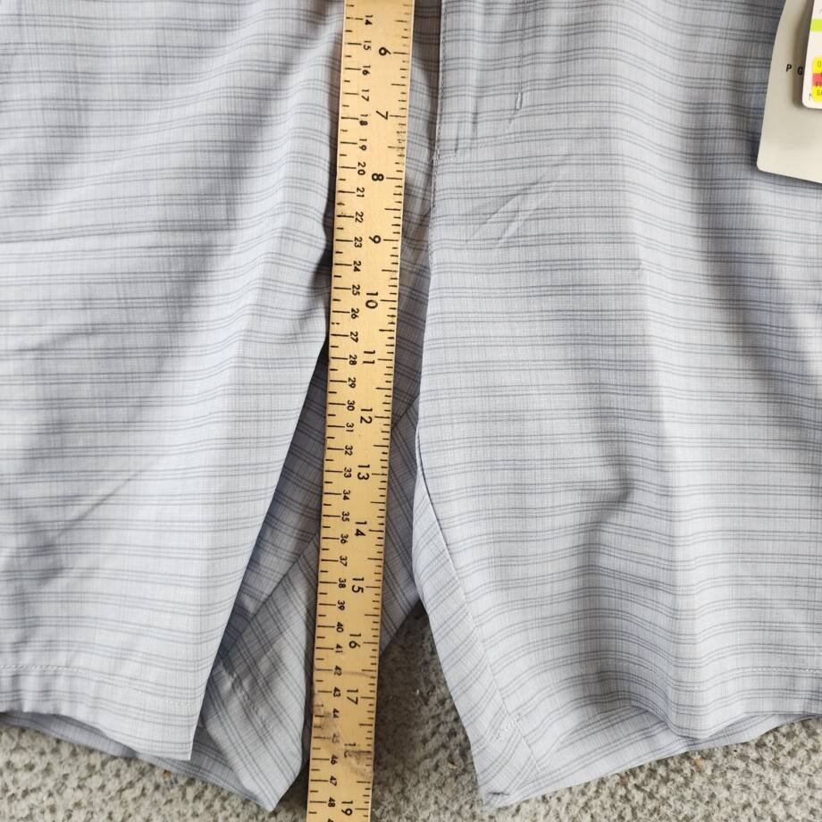 PGA TOUR Striped 8" Golf Shorts Men's 30 Tradewinds Pocket Button Zip Closure
