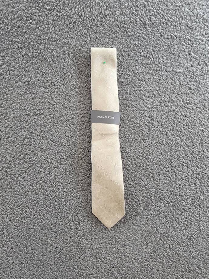 Michael Kors Petru Dot-Pattern Tie Men's One Size Champagne Classic Design