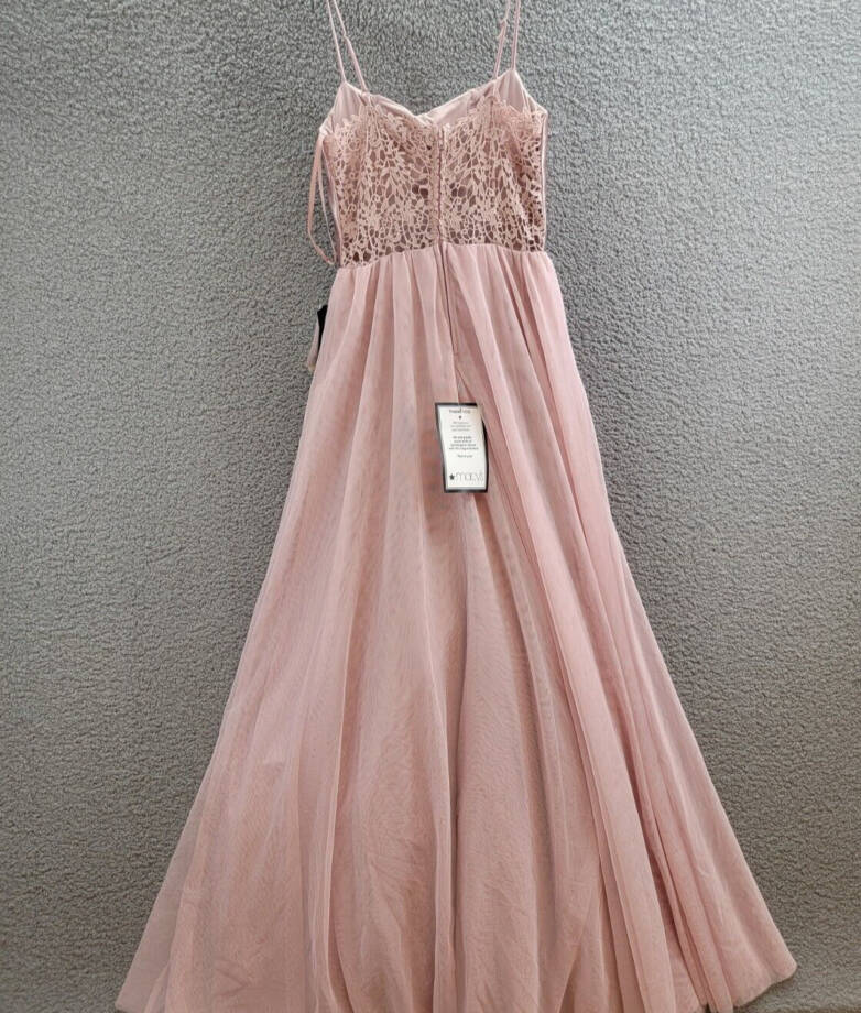 City Studio Metallic Corset-Bodice Lace-Back Gown Juniors 7/8 French Rose Zip Up