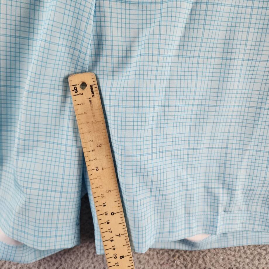PGA TOUR Regular fit Golf Shorts Men's 44 Aqua Blue Check Side Pocket Button Zip