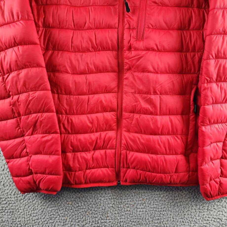 Club Room Quilted Packable Puffer Jacket Men's Small Red Full-Zip Front Closure