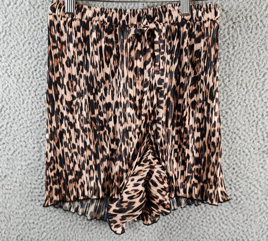 Good American Always Fits Shorts Women's 1/2 Brown Multi Elastic Waist Pull On