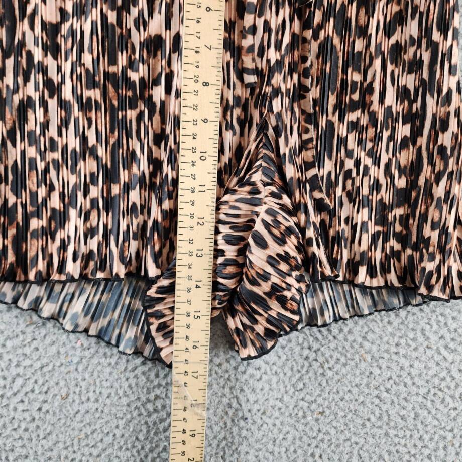 Good American Always Fits Shorts Women's 1/2 Brown Multi Elastic Waist Pull On