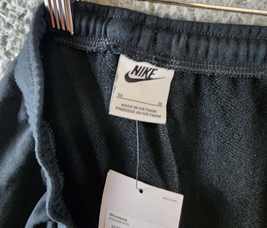 Nike Plus Chill Terry Slim-Fit French Terry Jogger Pants Women's 3X Black/Sail