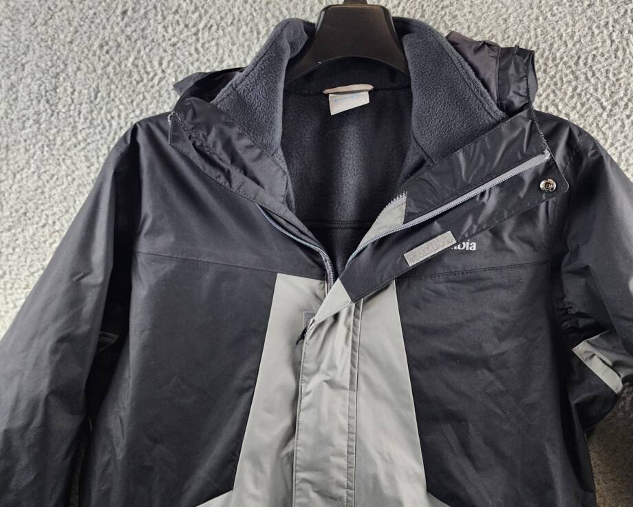 Columbia Tunnel Falls Interchange Jacket Men S City Grey Black Full Zip Closure