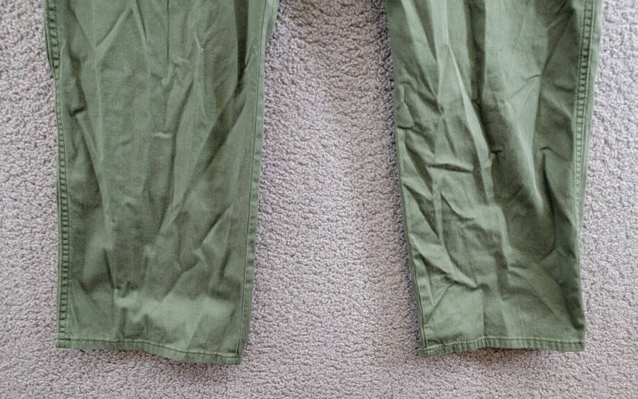 Levi's Surplus High Rise Straight-Leg Pants Women's 32 Green Pockets Button Zip