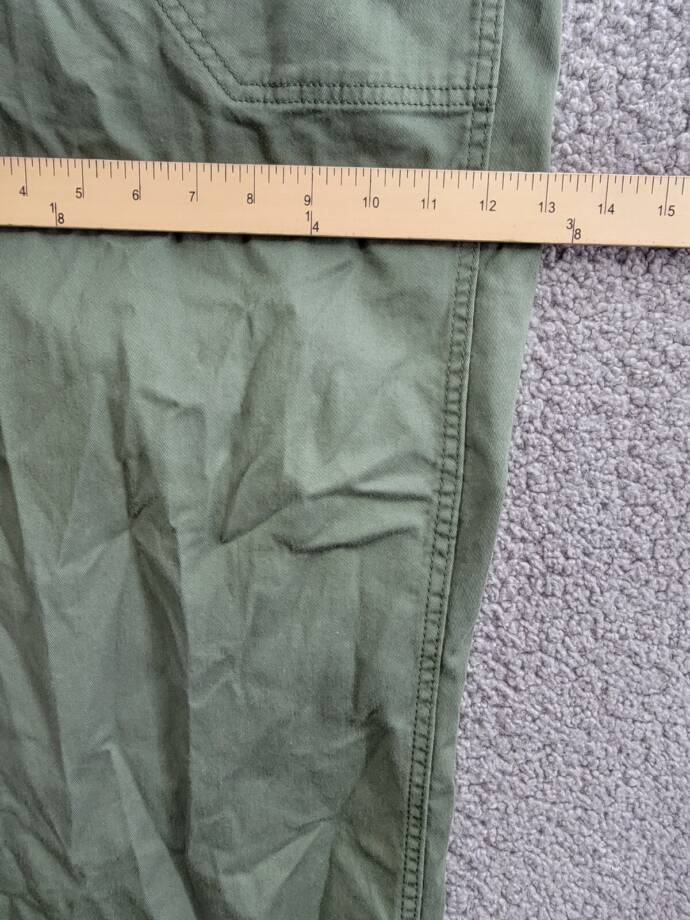 Levi's Surplus High Rise Straight-Leg Pants Women's 32 Green Pockets Button Zip