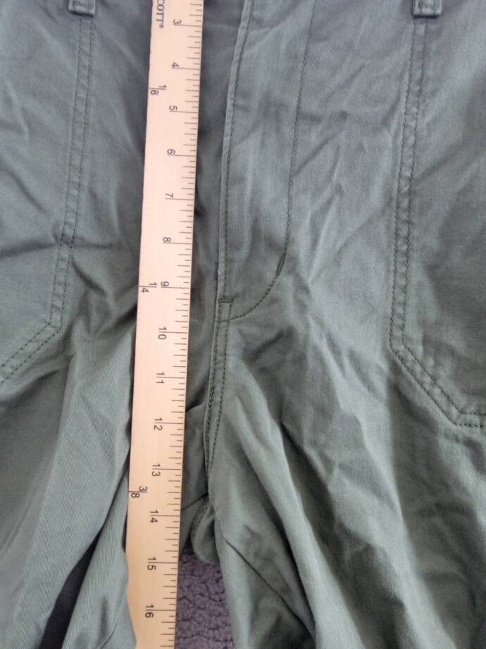 Levi's Surplus High Rise Straight-Leg Pants Women's 32 Green Pockets Button Zip