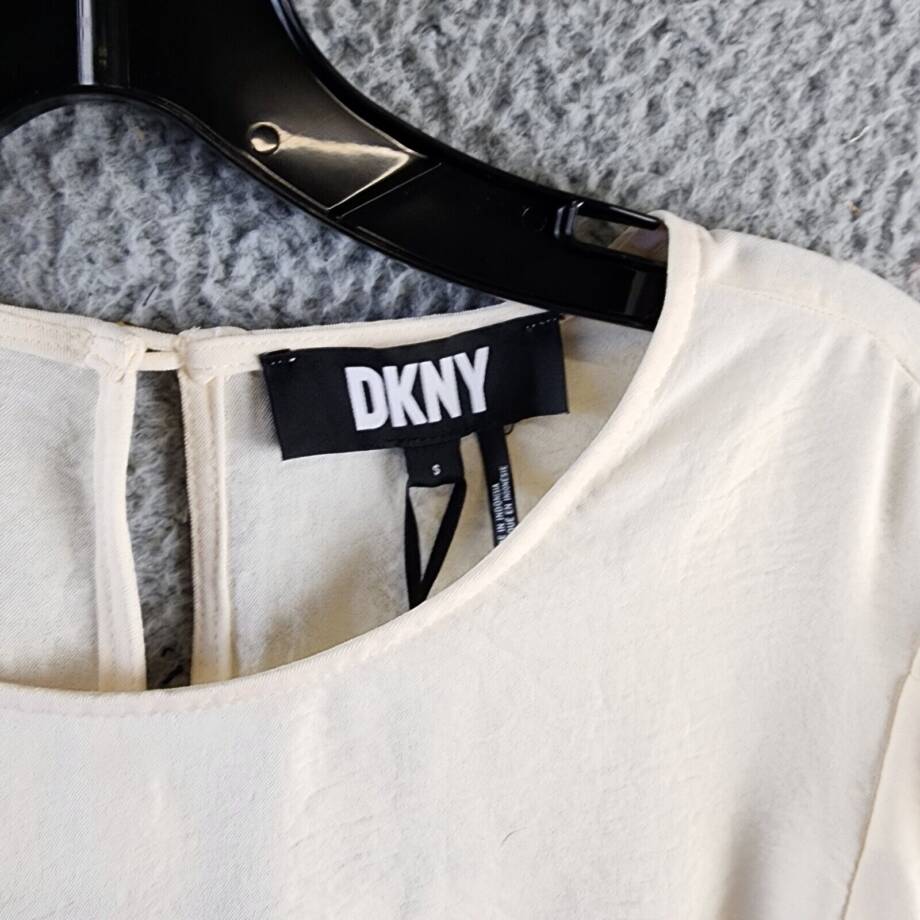 DKNY 3/4-Sleeve Hammered Satin Top Womens S Buttercream Crewneck Keyhole Closure