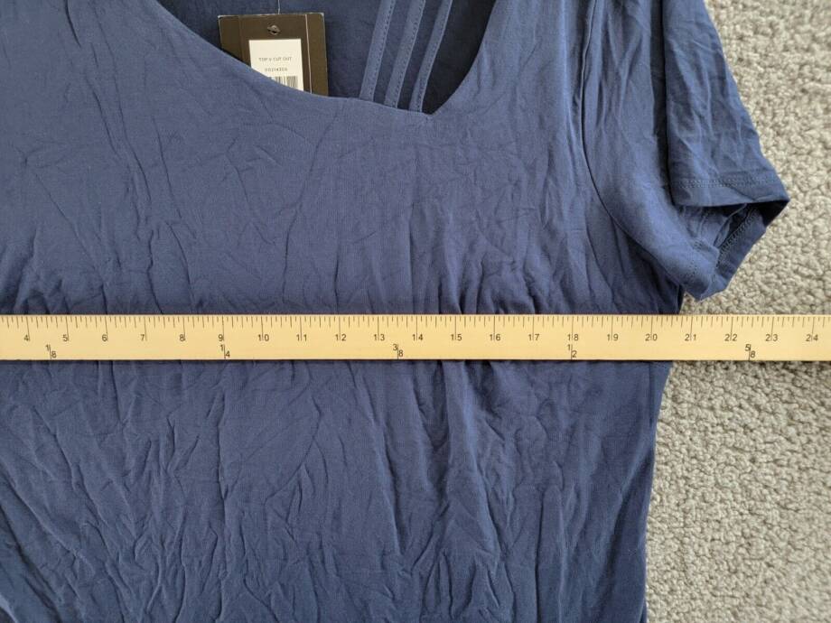 AVENUE Plus Size V Cut Out Short Sleeve Top Women's 18 Navy Asymmetric Pullover