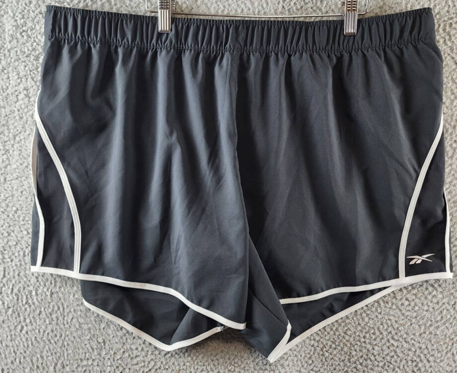 Reebok Plus Size ID Train Woven Shorts Women's 2X/18-20W Night Black/White